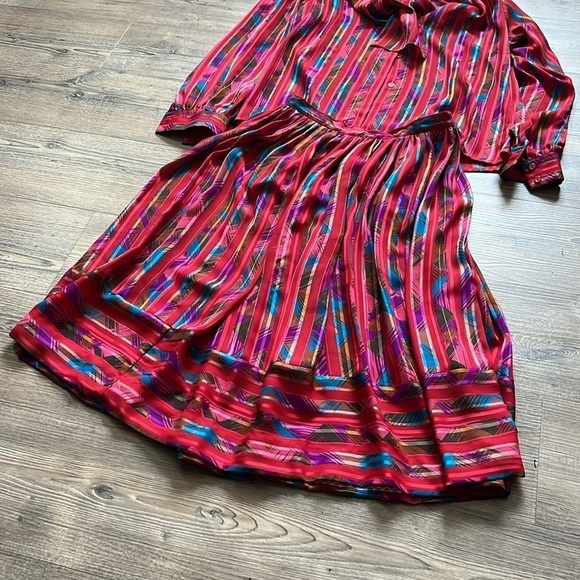 Adolph Schuman for Lilli Ann Women's Red and Colorful Silky 2-Piece Skirt Set - Picture 2 of 9